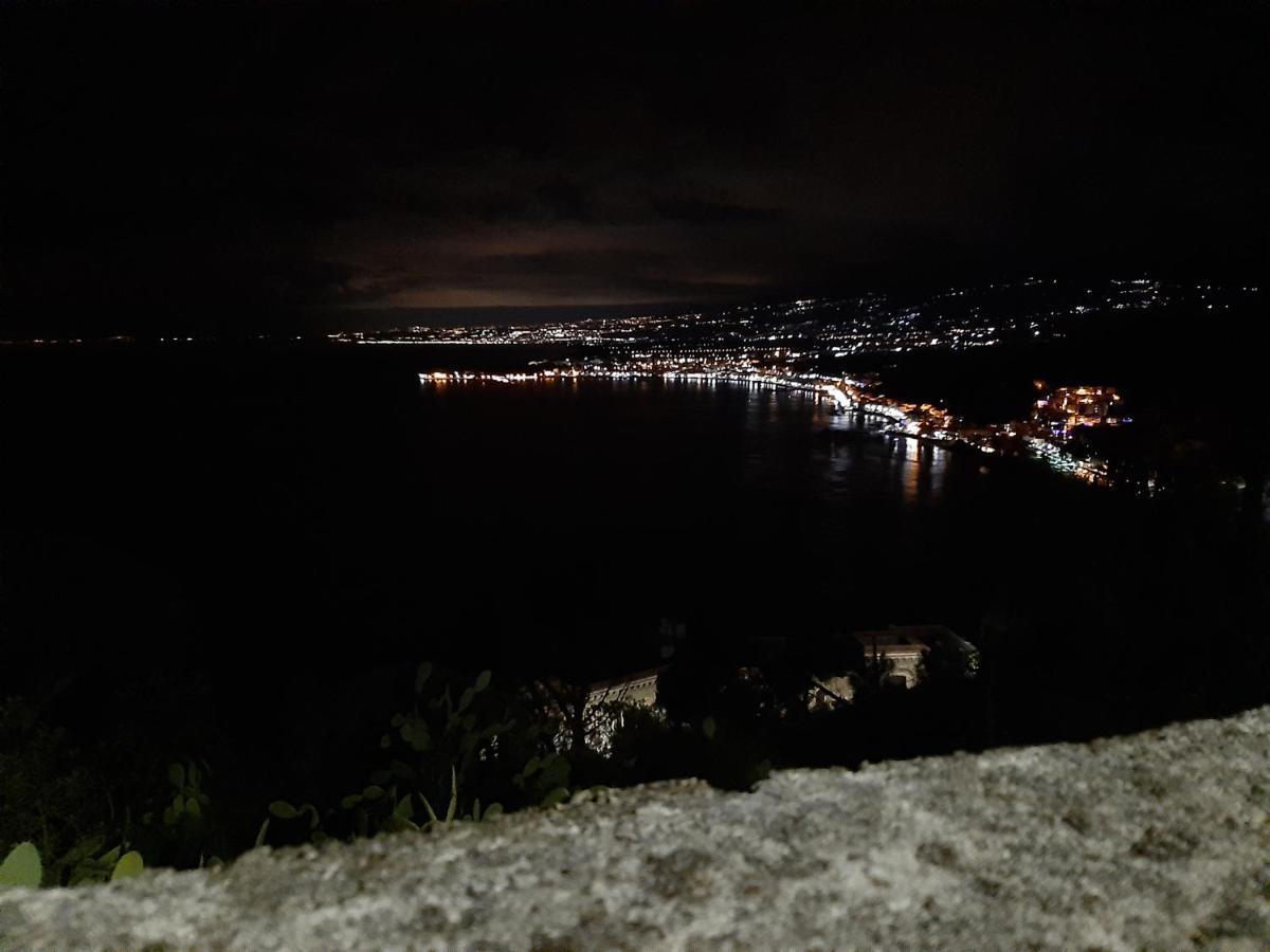 Taormina Private Apartment By Fragranza Di Sicilia المظهر الخارجي الصورة